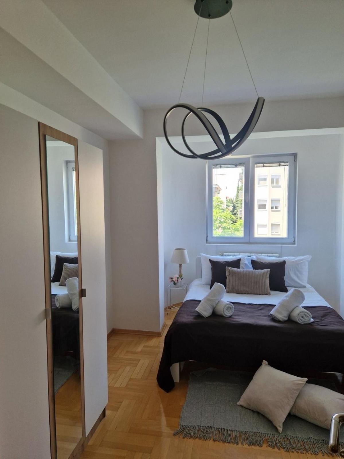 Kamche Lux Apartment Escópia Exterior foto